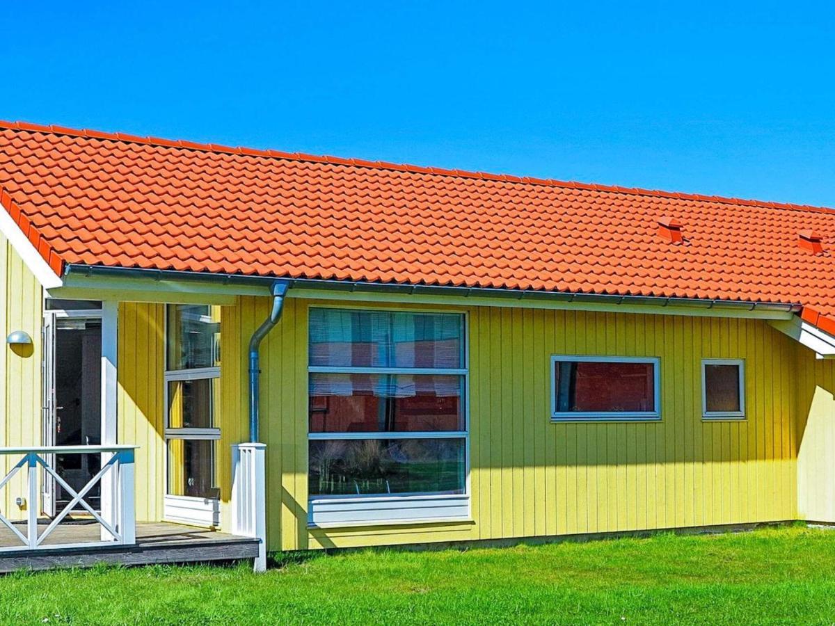 8 Person Holiday Home In Gro Enbrode Großenbrode Exterior foto