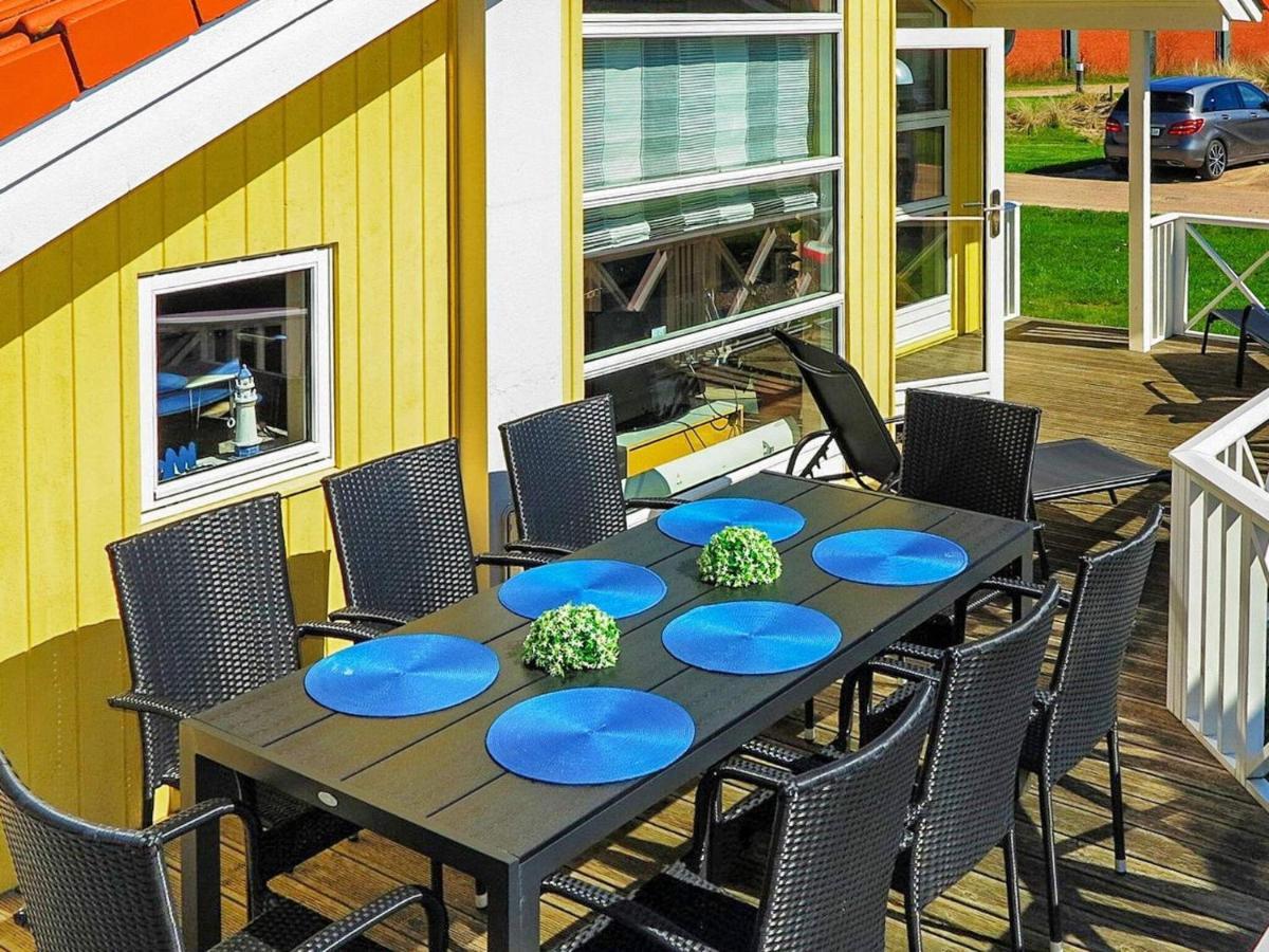 8 Person Holiday Home In Gro Enbrode Großenbrode Exterior foto